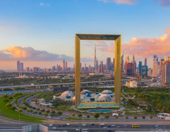 Burj Khalifa + Dubai Frame Combo