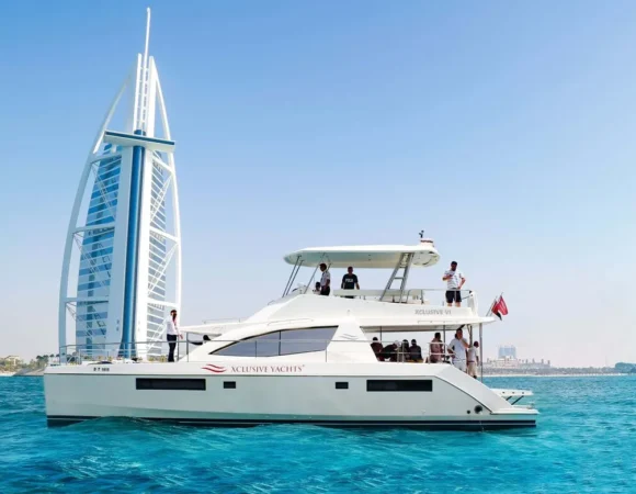 Luxury Yacht Tour Dubai